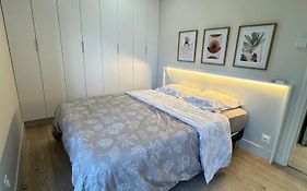 Appartement Situe A 200M De La Mer